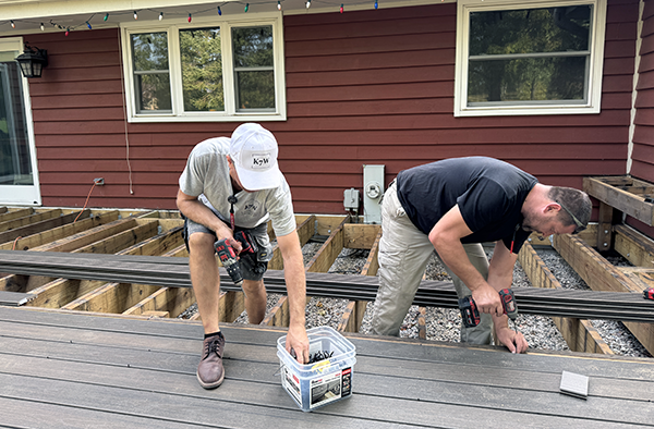 Local Deck Building Contractor and Decking Repair Contractor Nearby